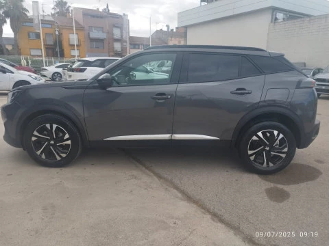 Peugeot 2008 Allure Puretech 130 S&S EAT8