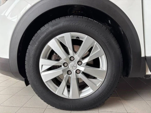 Peugeot 3008 1.5 BlueHDi 96kW (130CV) S&S Style