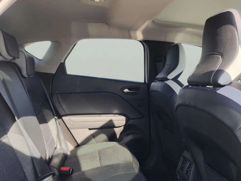 Renault Captur  E-TECH Hibrido Enchufable Fast Track 117kW