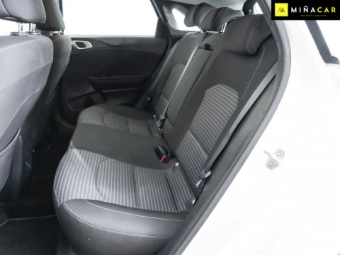 Kia Ceed 1.0 MHEV Drive DCT 88 kW (120 CV)