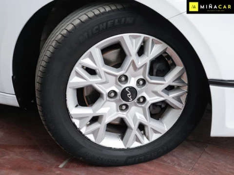 Kia Ceed 1.0 MHEV Drive DCT 88 kW (120 CV)