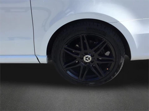 Mercedes-Benz Clase V 300 d Avantgarde Largo