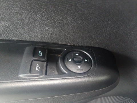 Ford Transit Courier Furgón 1.5 TDCI 100CV 