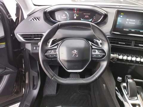 Peugeot 3008 Hybrid 225 e-EAT8 GT