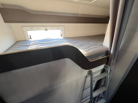 CHAUSSON FIRST LINE C656