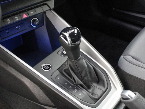 Audi A1 1.0 30 TFSI S TRONIC ADRENALIN ALLSTREET 116 5P