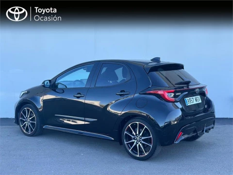 Toyota Yaris 5 Puertas GR SPORT 120H Automático (e-CVT)