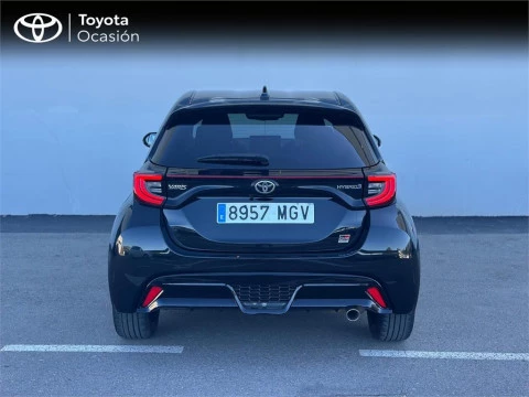 Toyota Yaris 5 Puertas GR SPORT 120H Automático (e-CVT)