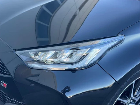 Toyota Yaris 5 Puertas GR SPORT 120H Automático (e-CVT)