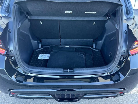 Toyota Yaris 5 Puertas GR SPORT 120H Automático (e-CVT)