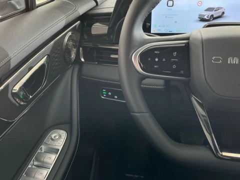 Omoda 5 HEV Pure 1.5 TGDI 165kW (224CV)