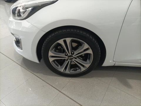 Kia cee'd Sportswagon 1.6 CRDi VGT Tech