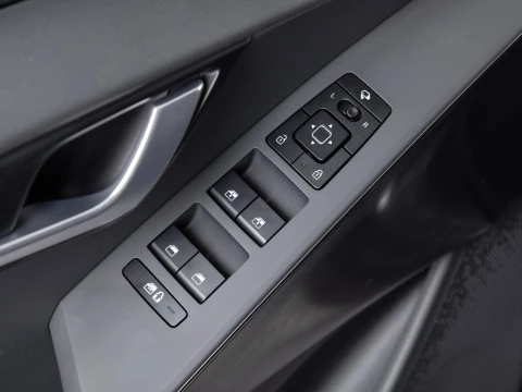 Kia Niro 1.6 GDi HEV 95kW (129CV) Drive Kia Niro 1.6 GDi HEV 95kW (129CV) Drive