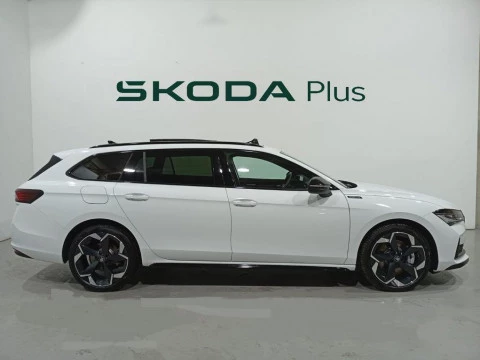 Skoda Superb 1.5 TSI iV P-HEV Sportline DSG 150 kW (204 CV)