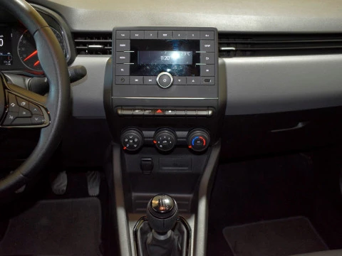 Renault Clio Business TCe 67 kW (90CV)