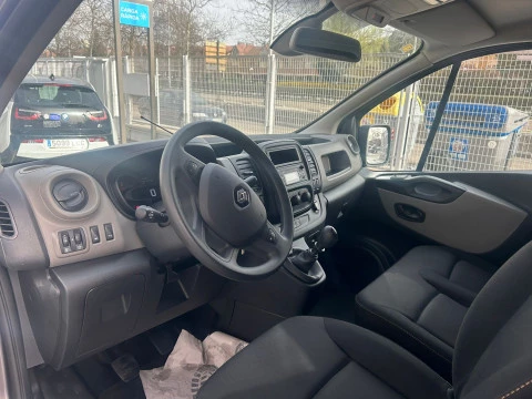 Renault Trafic Furgón 29 L2H1 dCi 70kW (95CV)