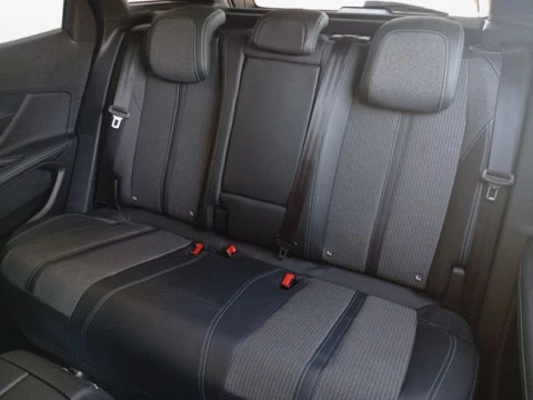 Peugeot 3008 Hybrid 225 e-EAT8 Allure