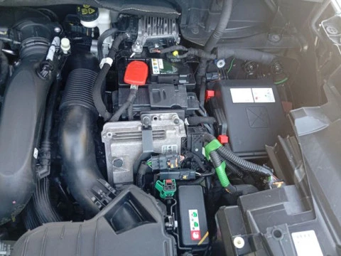 Peugeot 3008 Hybrid 225 e-EAT8 Allure