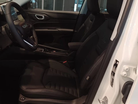 Jeep Compass eHybrid 1.5 MHEV 130HP North Star DCT