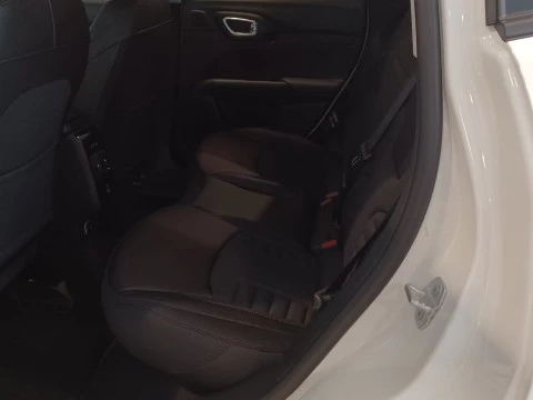 Jeep Compass eHybrid 1.5 MHEV 130HP North Star DCT