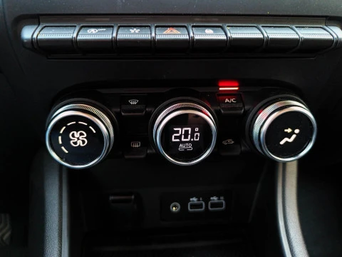 Renault Captur TECHNO TCE 103 KW (140CV) GPF MILD HYBRID