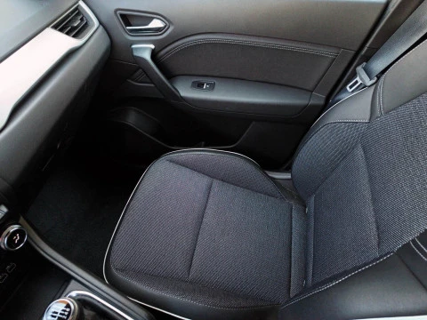 Renault Captur TECHNO TCE 103 KW (140CV) GPF MILD HYBRID