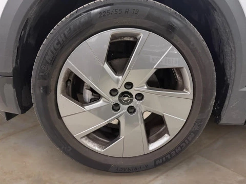 Opel Grandland 1.2T XHT Hybrid eDCT6 S/S Edition