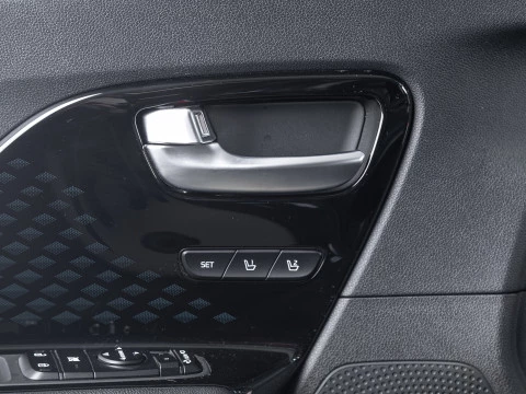 Kia e-Niro e-Niro 150kW Emotion (Long Range)