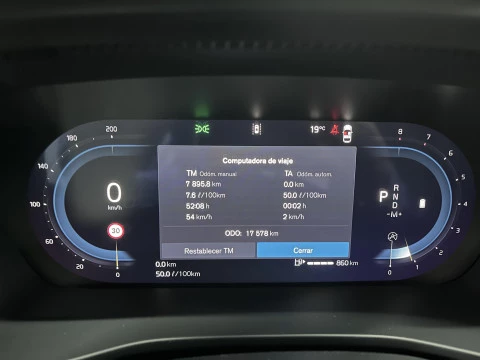 Volvo XC40 XC40 Core, B3 Mild Hybrid, Gasolina