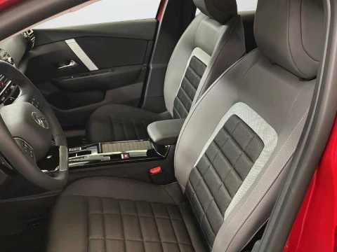 Citroën C4 Hybrid 145 ë-DCS6 Business Edition