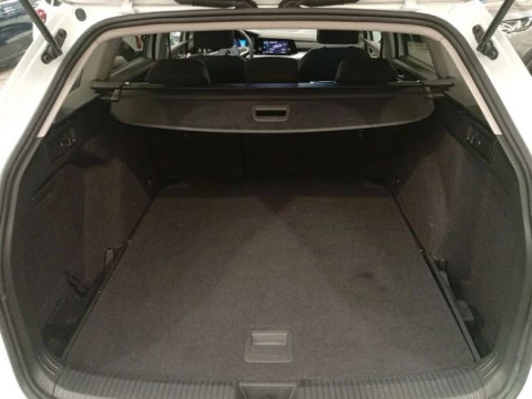 Volkswagen Golf 2.0 TDI 85kW (115CV) DSG Variant
