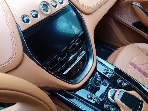 Aston Martin DBX 4.0 V8 707 Auto