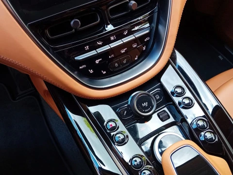 Aston Martin DBX 4.0 V8 707 Auto