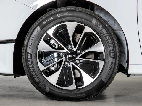 Kia Ceed 1.0 T-GDi 74kW (100CV) Concept