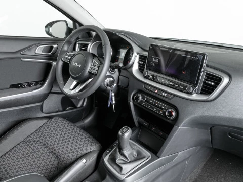 Kia Ceed 1.0 T-GDi 74kW (100CV) Concept