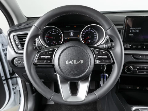 Kia Ceed 1.0 T-GDi 74kW (100CV) Concept