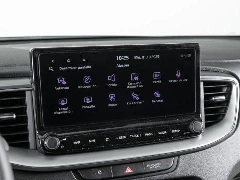 Kia Ceed 1.0 T-GDi 74kW (100CV) Concept