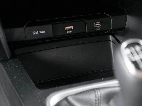 Kia Ceed 1.0 T-GDi 74kW (100CV) Concept