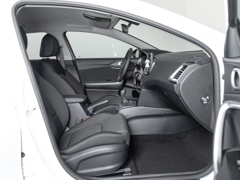 Kia Ceed 1.0 T-GDi 74kW (100CV) Concept