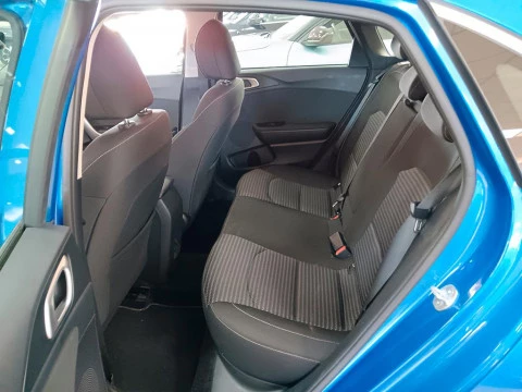 Kia Ceed 1.6 MHEV 100KW DRIVE 5P Kia Ceed 1.6 MHEV 100KW DRIVE 5P