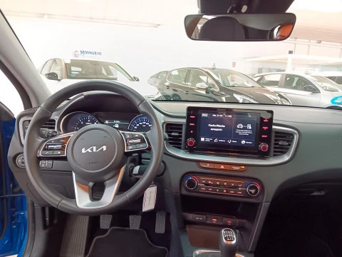 Kia Ceed 1.6 MHEV 100KW DRIVE 5P Kia Ceed 1.6 MHEV 100KW DRIVE 5P