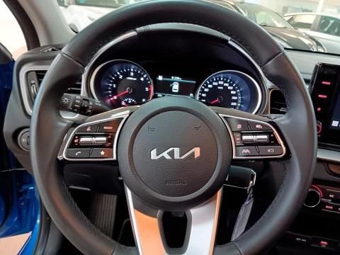 Kia Ceed 1.6 MHEV 100KW DRIVE 5P Kia Ceed 1.6 MHEV 100KW DRIVE 5P