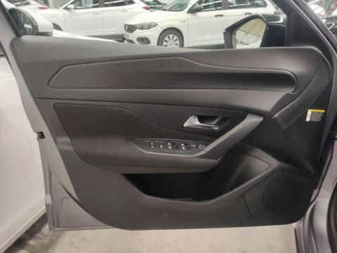 Peugeot 308 SW Active Pack BlueHDi 130 S&S EAT8