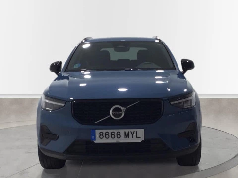 Volvo XC40 XC40 Plus, B3 Mild hybrid, Gasolina, Dark