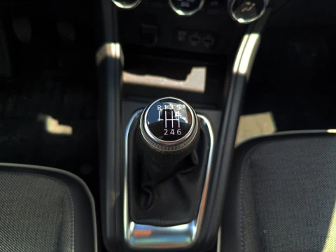 Renault Captur TCe GPF Micro Híbrido Techno Fast Track 103kW 5P