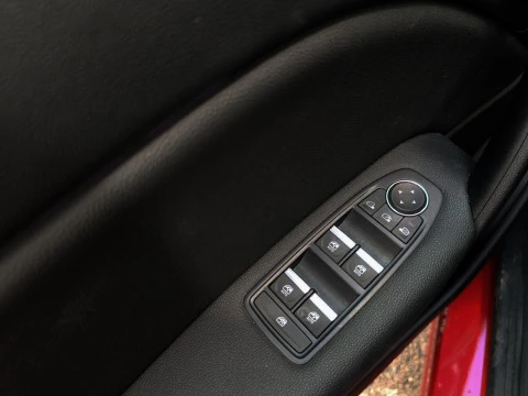 Renault Captur TCe GPF Micro Híbrido Techno Fast Track 103kW 5P