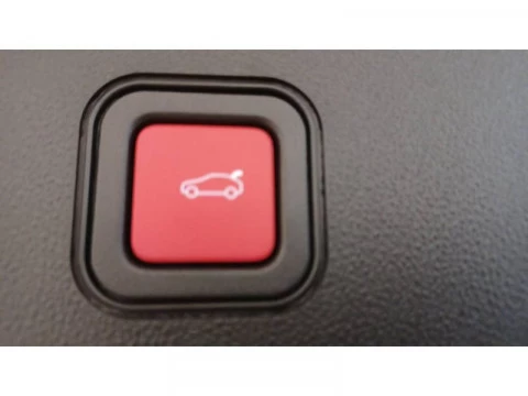 Jeep Avenger BEV 115kW (156CV) Summit