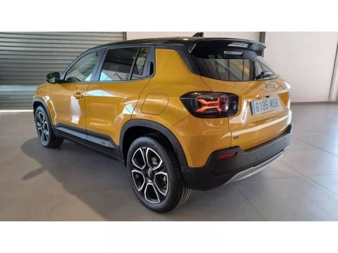 Jeep Avenger BEV 115kW (156CV) Summit