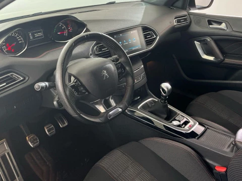Peugeot 308 5p GT Line 1.2 PureTech 96KW (130CV) S&S