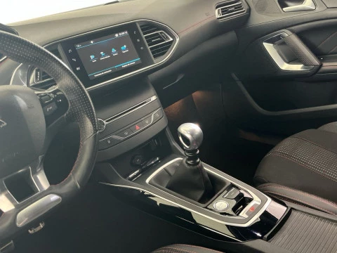 Peugeot 308 5p GT Line 1.2 PureTech 96KW (130CV) S&S